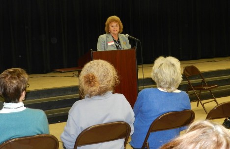 Jacki Bacharach addressing the Hollywood Riviera community