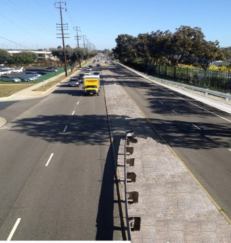 PCH fence and guardrail rendering. (Photo courtesy Torrance Public Works Dept)